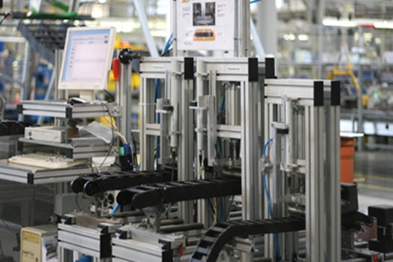 Tests de flexion/rupture sur des chaînes porte-câbles